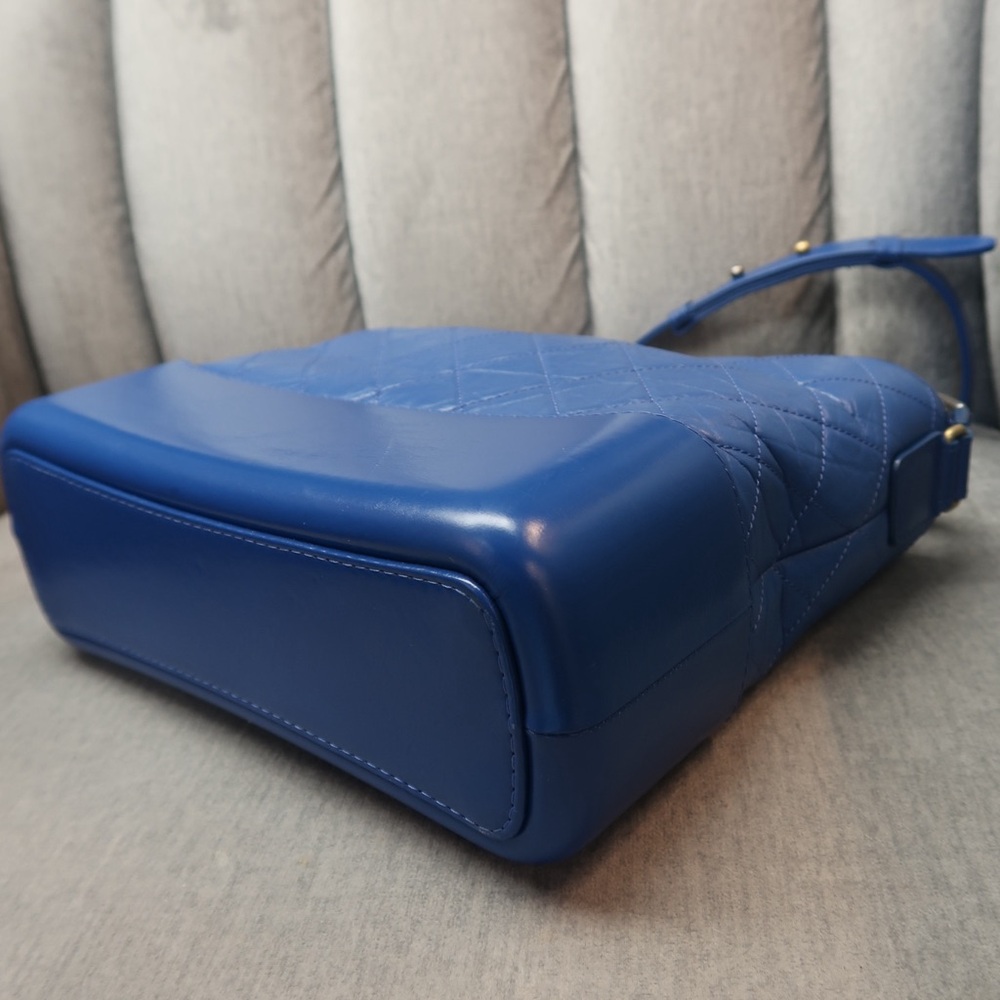 Chanel Royal Blue Quilted Shoulder Bag - Picture 7 of 12